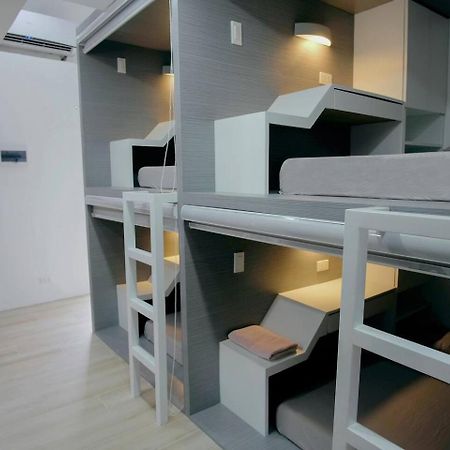 Otravel Hostel 5 Minutes From Mactan Airport Lapu-Lapu City Buitenkant foto